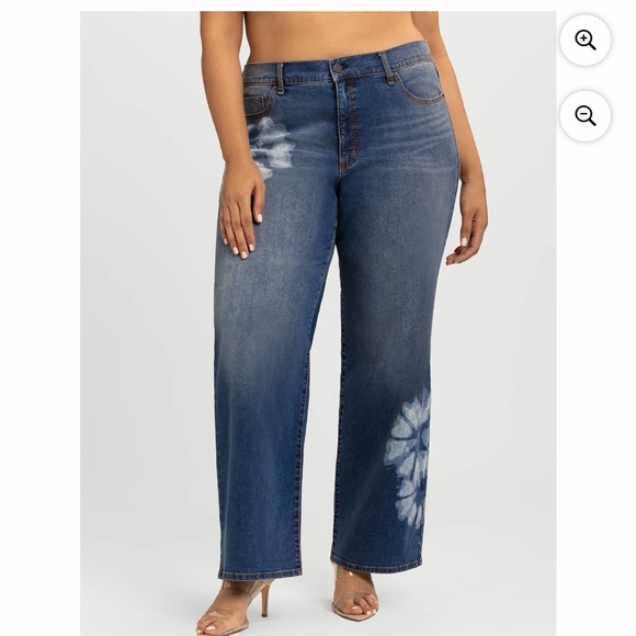 Jessica Simpson Blue Straight-Leg Jeans with Bleach Floral Details - Picture 13 of 16